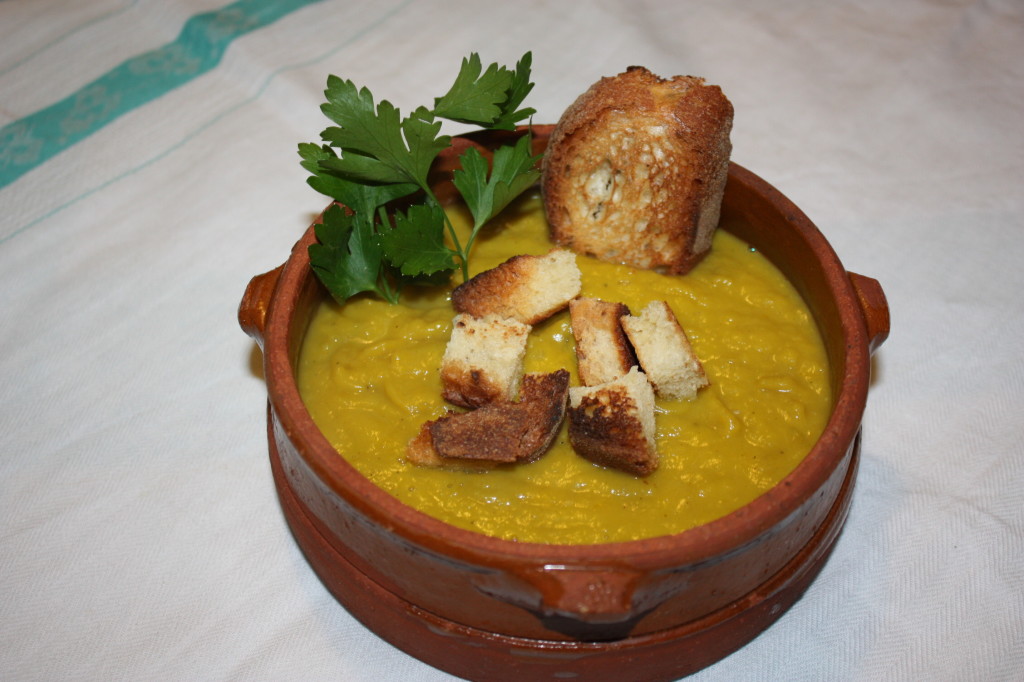 vellutata di zucca e piselli - piatto pronto