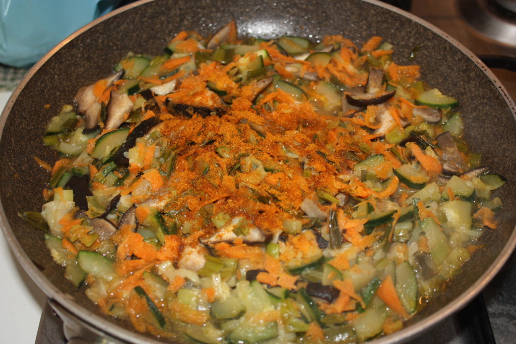 cous cous alle verdure - condire le verdure