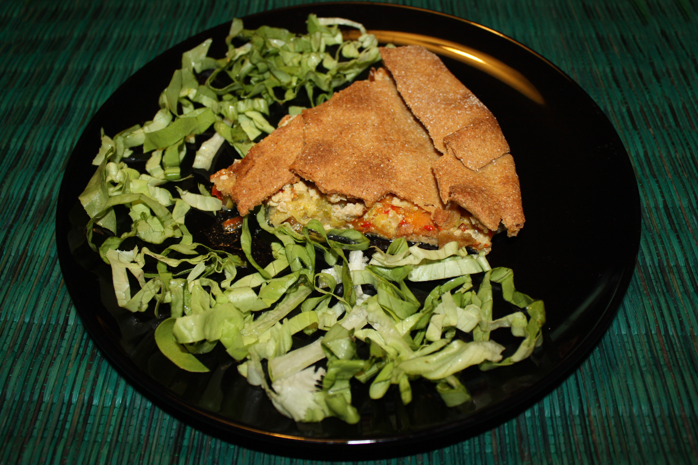 Torta Salata Con Tofu E Verdure – Piatto Finito