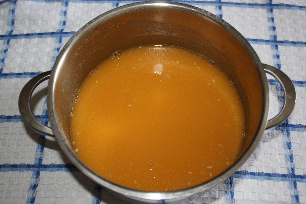 crema all'arancia - versare in pentola