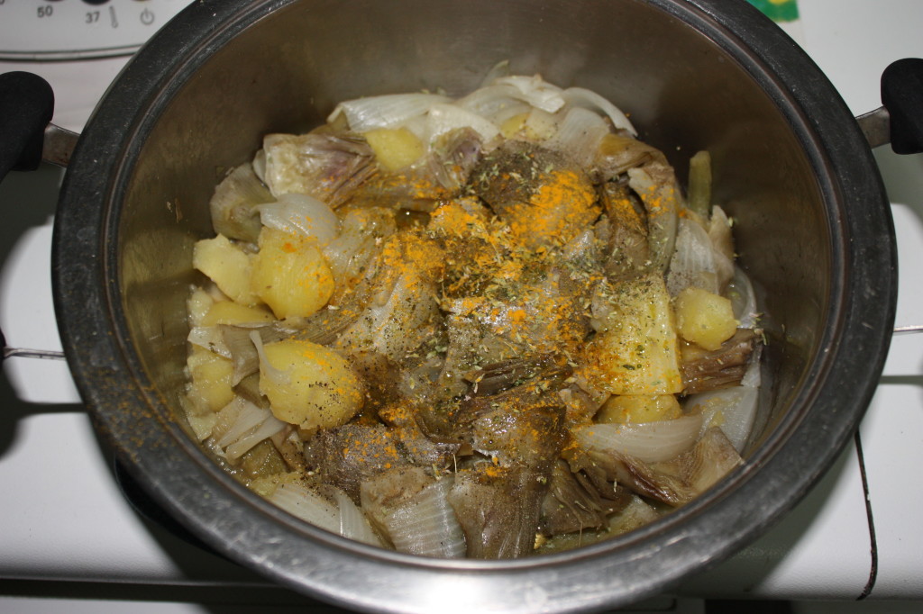 vellutata di carciofi - frullare le verdure