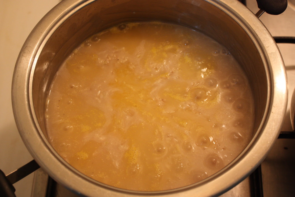 risotto all'arancia - cuocere il riso