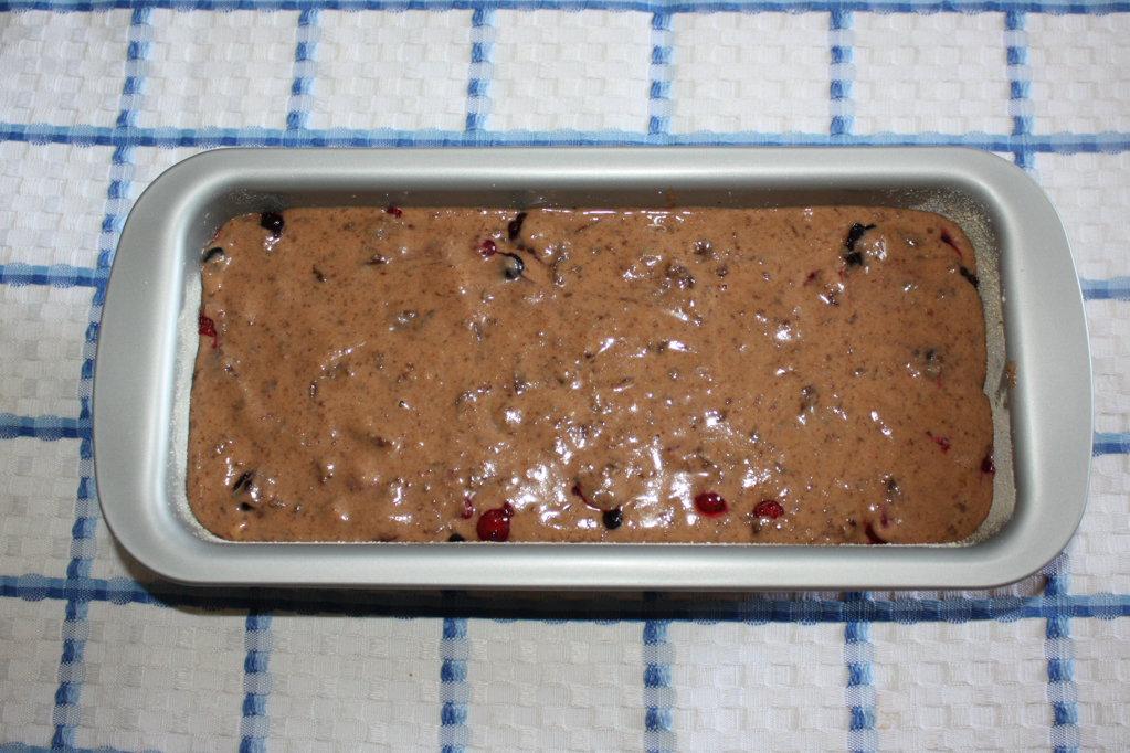 Plumcake al cioccolato e frutti di bosco - infornare