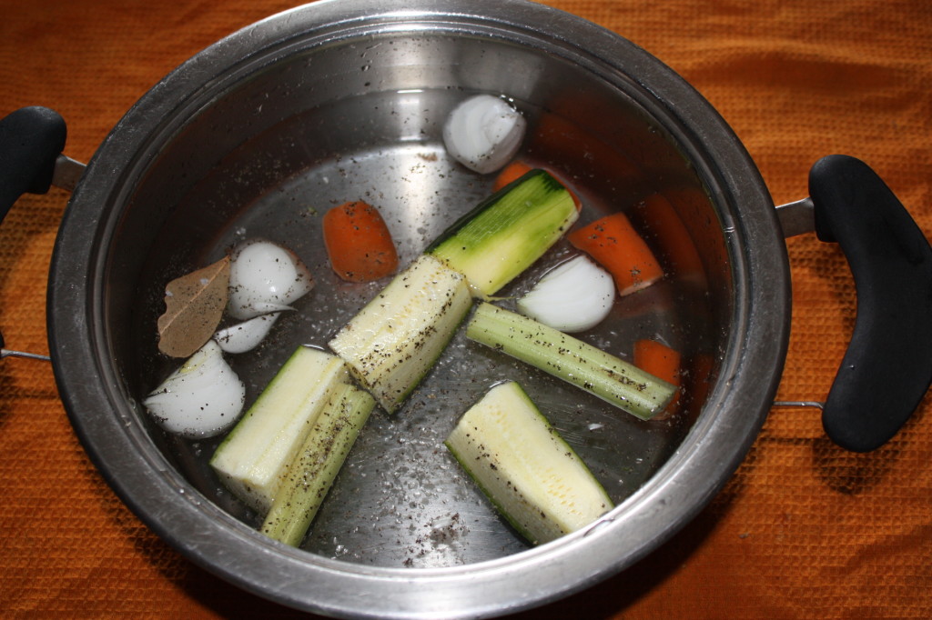 riso venere con funghi, carciofi e mela - brodo vegetale