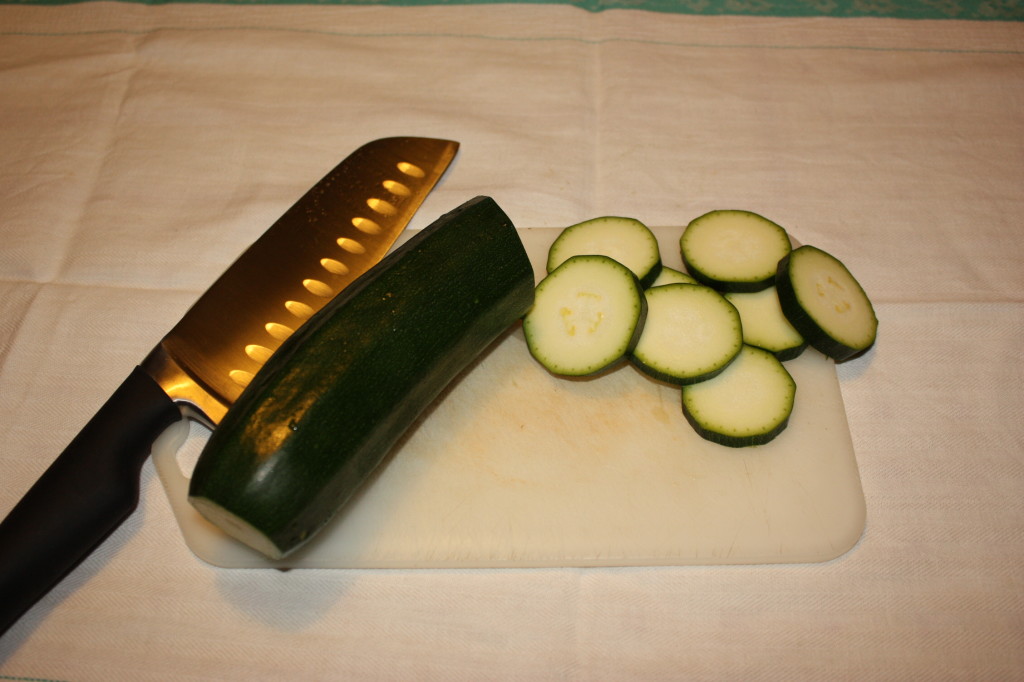 fantasia di verdure - tagliare le zucchine