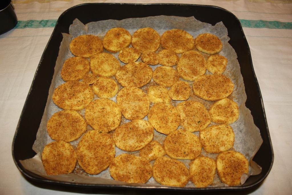 patate croccanti - impanare le patate