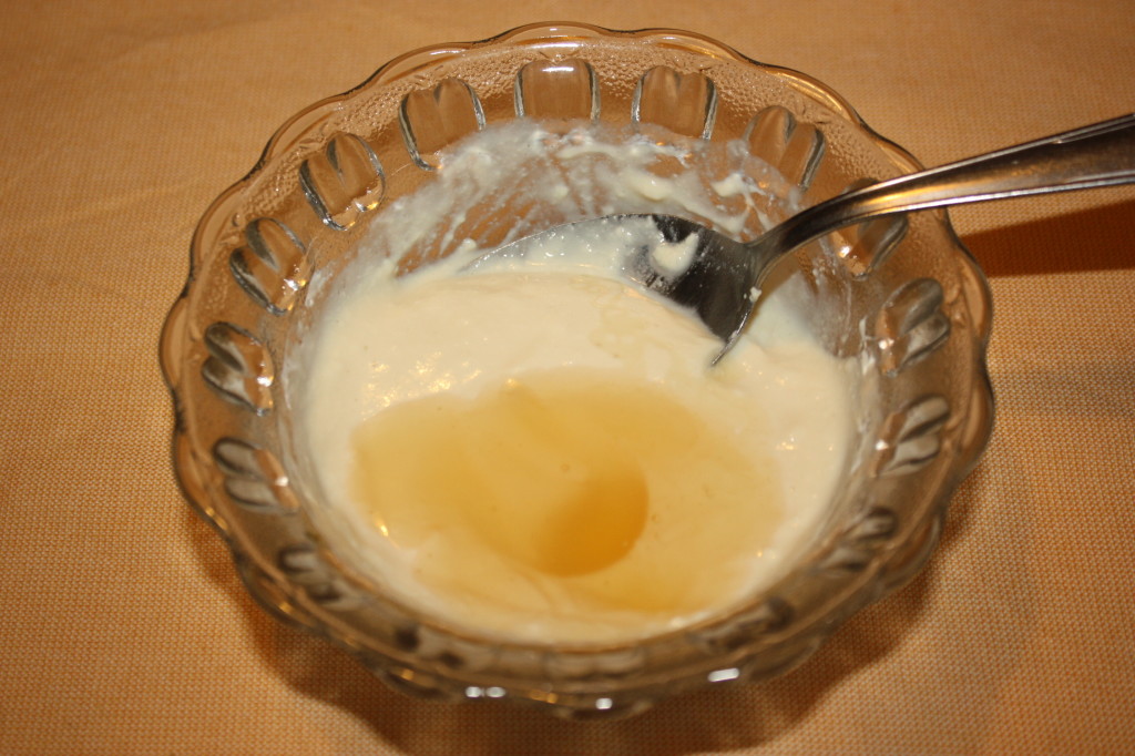 patate con salsa allo yogurt - preparare la salsa yogurt