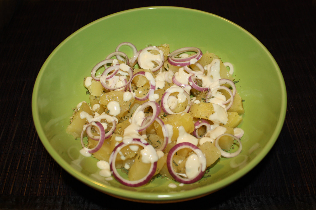 patate con salsa allo yogurt - piatto pronto