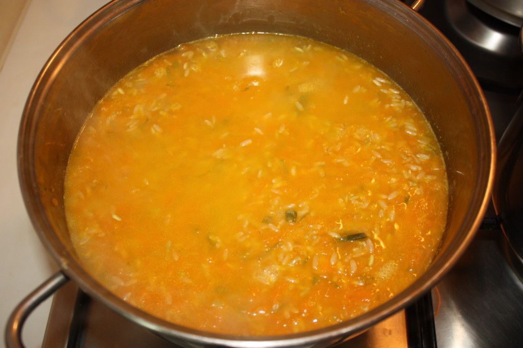 risotto con zucca e olive - cuocere il riso