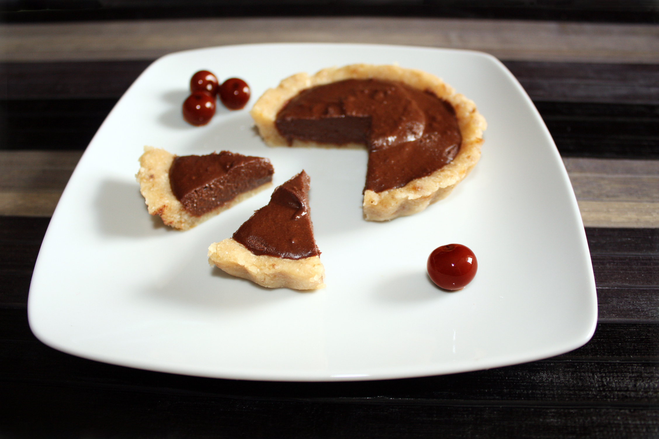 Crostatine Di Mandorle Al Cioccolato – Piatto Pronto