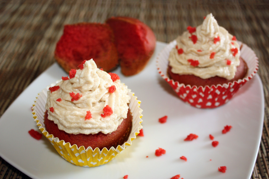 red velvet cupcakes - piatto pronto
