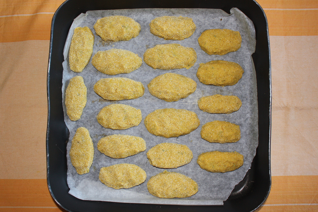 crocchette di patate aromatizzate - infornare le crocchette