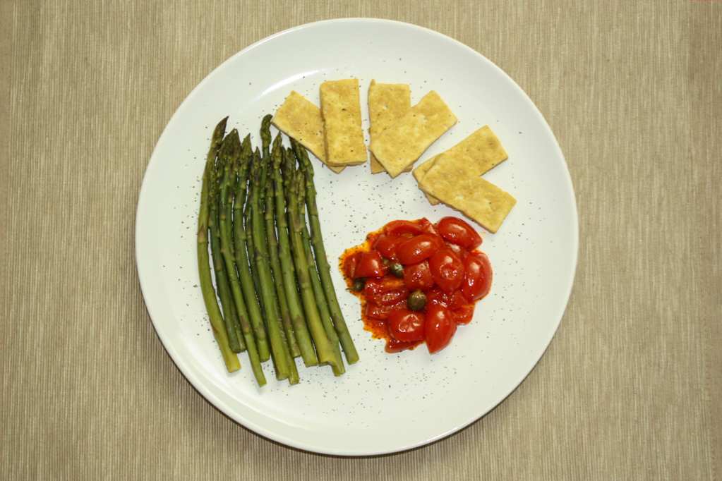 Asparagi Con Chips Di Tofu E Pomodorini – Piatto Pronto