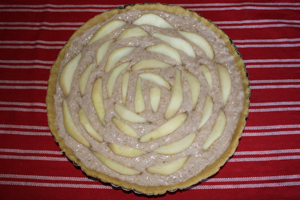 torta di riso e pere - aggiungere le pere