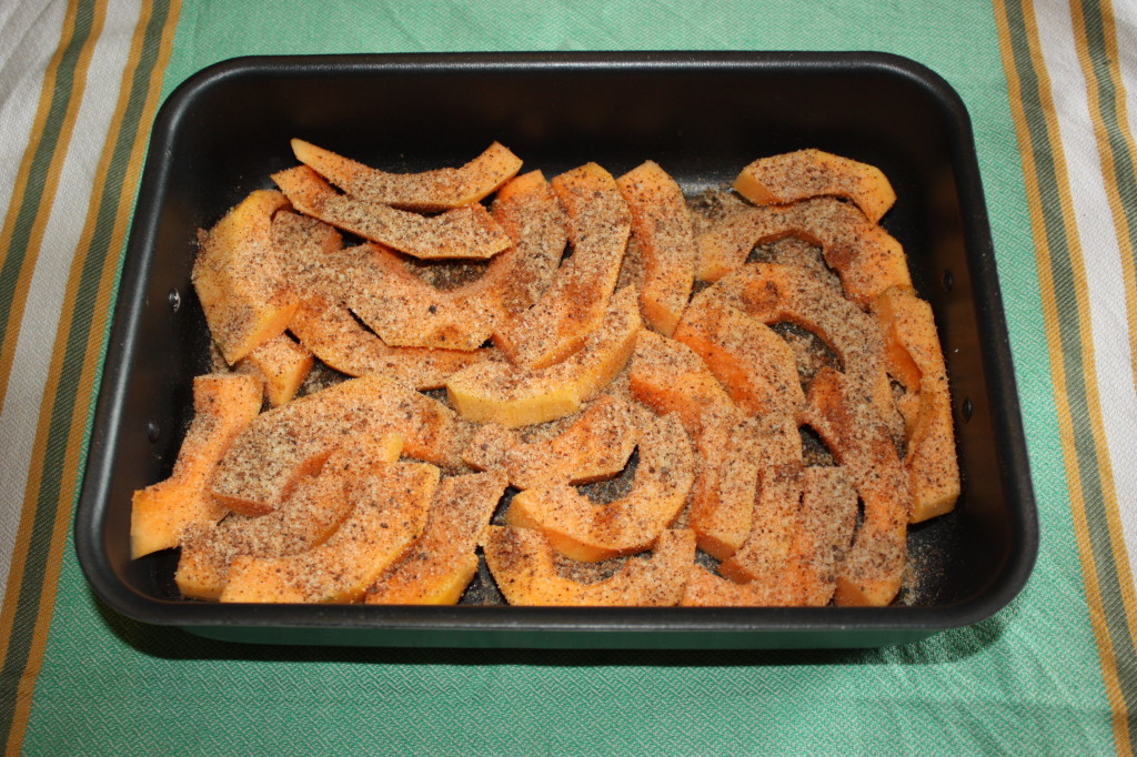 zucca gratinata - aggiungo il pan grattato